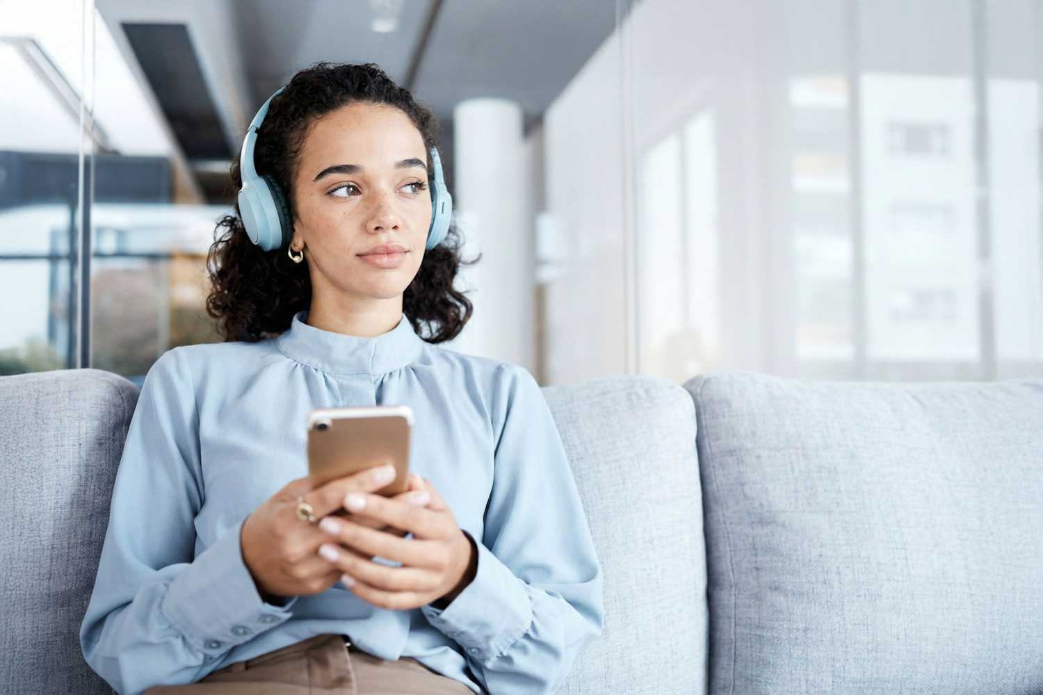 İngilizce B2 dinleme becerileri – doğal konuşmaları anlama